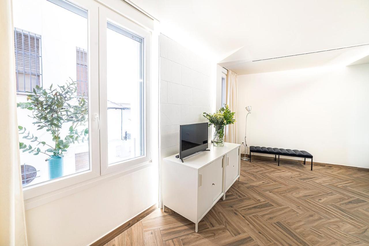 Magdalena Plaza Apartment Seville Exterior photo